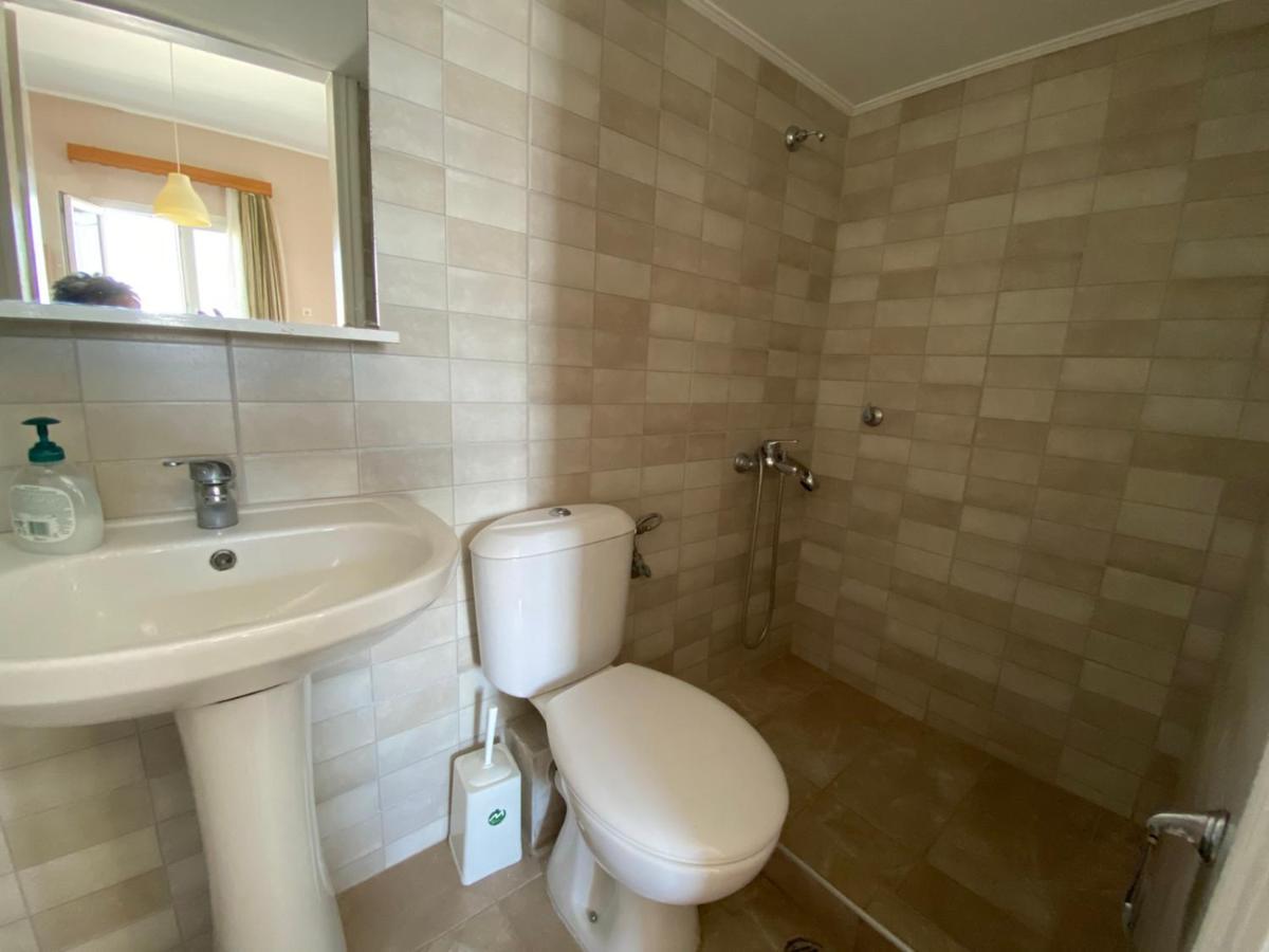 Sunset View Rooms Agia Triada  Exterior photo