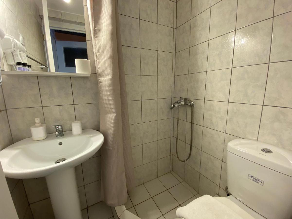 Sunset View Rooms Agia Triada  Exterior photo