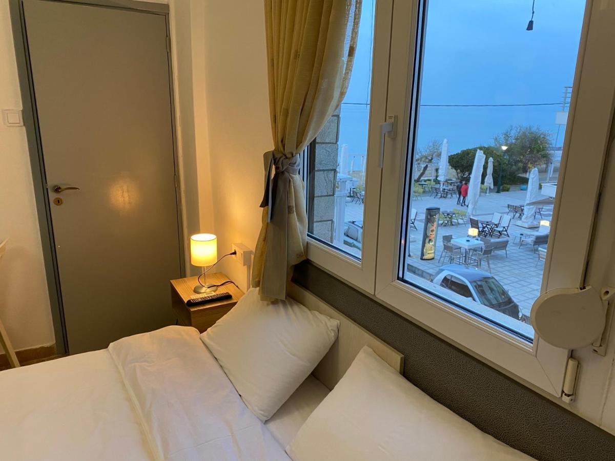 Sunset View Rooms Agia Triada  Exterior photo